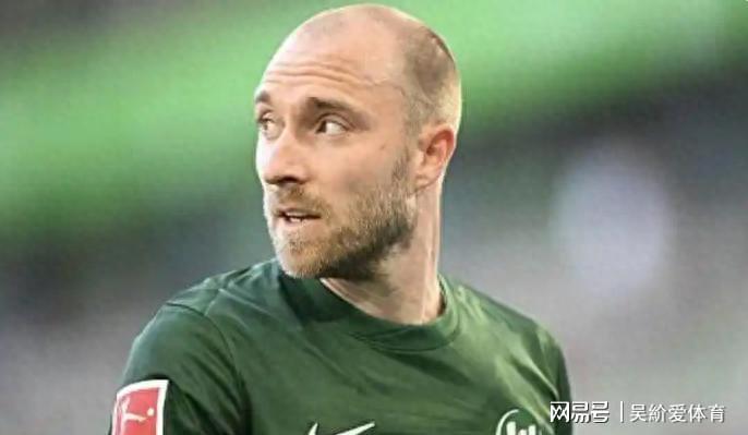开云体育-足坛疯狂夜：0-1绝杀！0-0闷平！卢卡屡献神扑